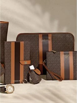 Michael Kors JET SET LOGO STRIPE 13 INCH LAPTOP CASE -Fashion Comprehensive 32H0GJ6T7B 1335 8