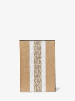 Michael Kors PEBBLED LEATHER AND LOGO STRIPE PASSPORT WALLET AND LUGGAGE TAG GIFT SET