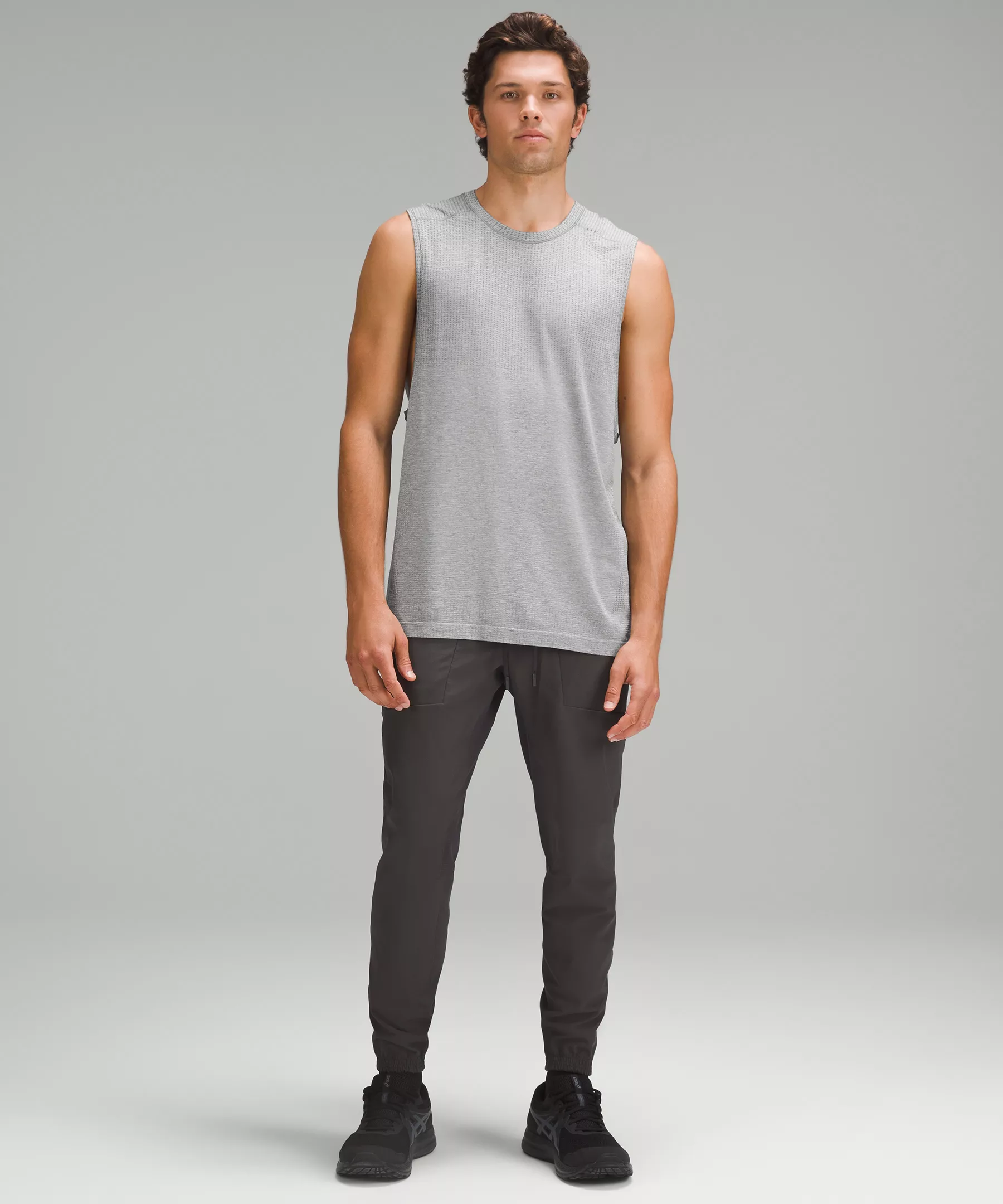 Lululemon METAL VENT TECH SLEEVELESS SHIRT *UPDATED 4 Lululemon METAL VENT TECH SLEEVELESS SHIRT *UPDATED - Image 2