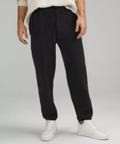 Lululemon CLASSIC-FIT FLEECE JOGGER
