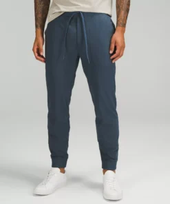 Lululemon ABC SKINNY-FIT JOGGER