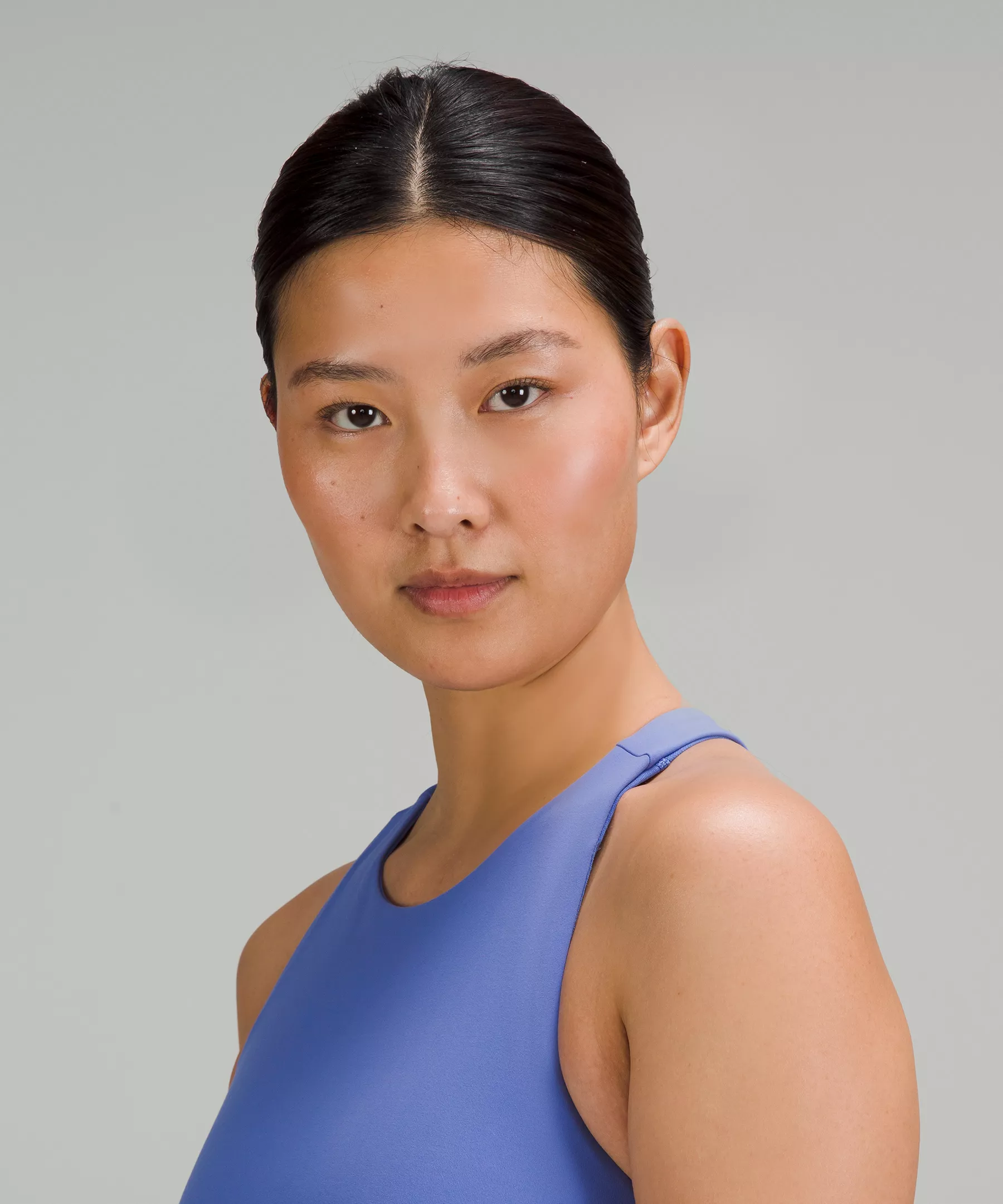 Lululemon LOGO ELASTIC EVERLUX SHELF TANK TOP 6 Lululemon LOGO ELASTIC EVERLUX SHELF TANK TOP - Image 4