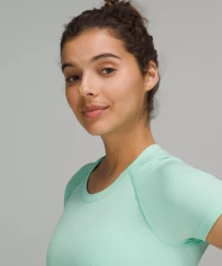 Lululemon SWIFTLY TECH SHORT-SLEEVE SHIRT 2.0 -Fashion Comprehensive LW3DFMS 049149 4