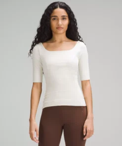 Lululemon HALF-SLEEVE CLOSE-TO-BODY SHELF T-SHIRT