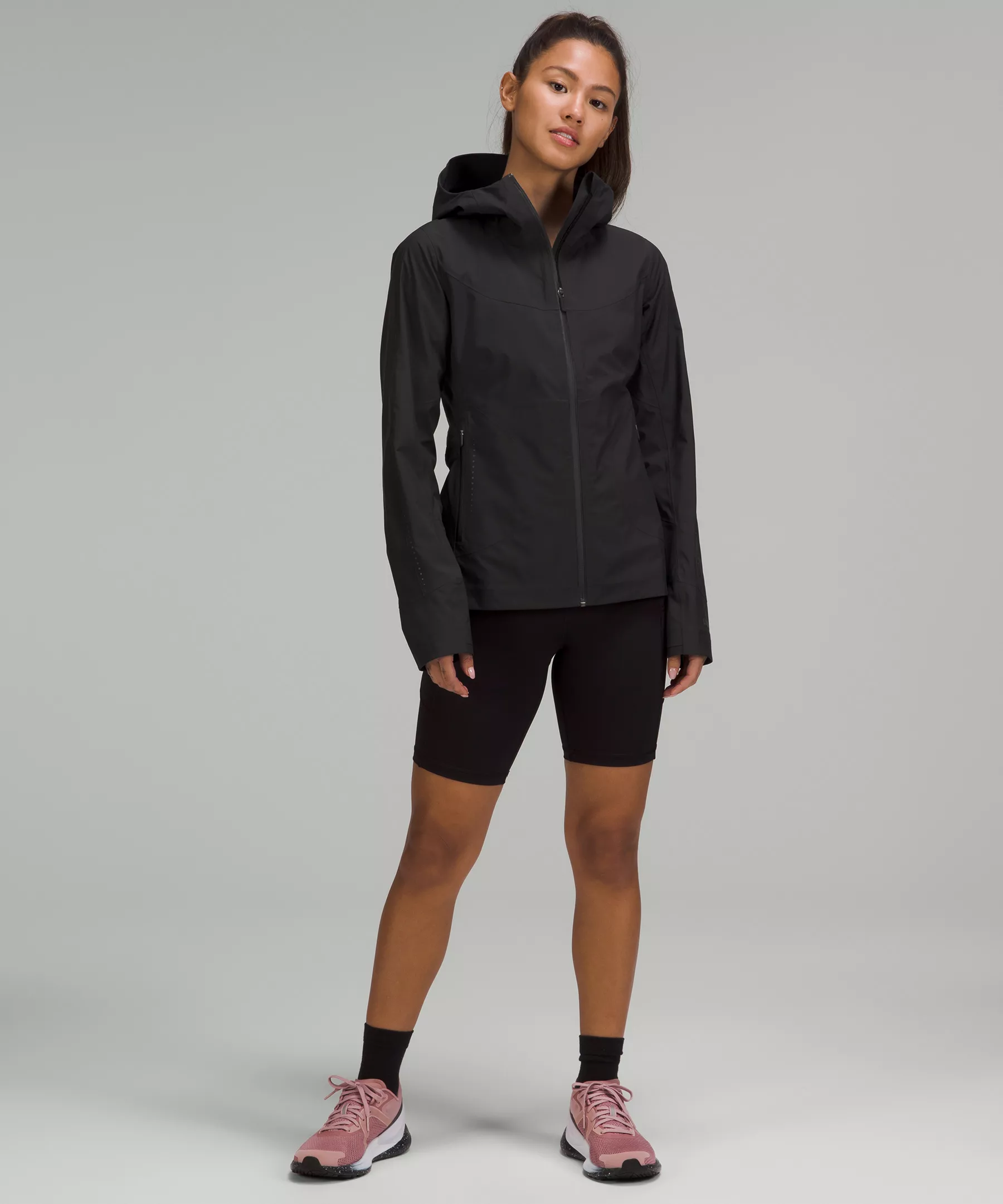 Lululemon BREAK A TRAIL WATERPROOF JACKET 4 Lululemon BREAK A TRAIL WATERPROOF JACKET - Image 2