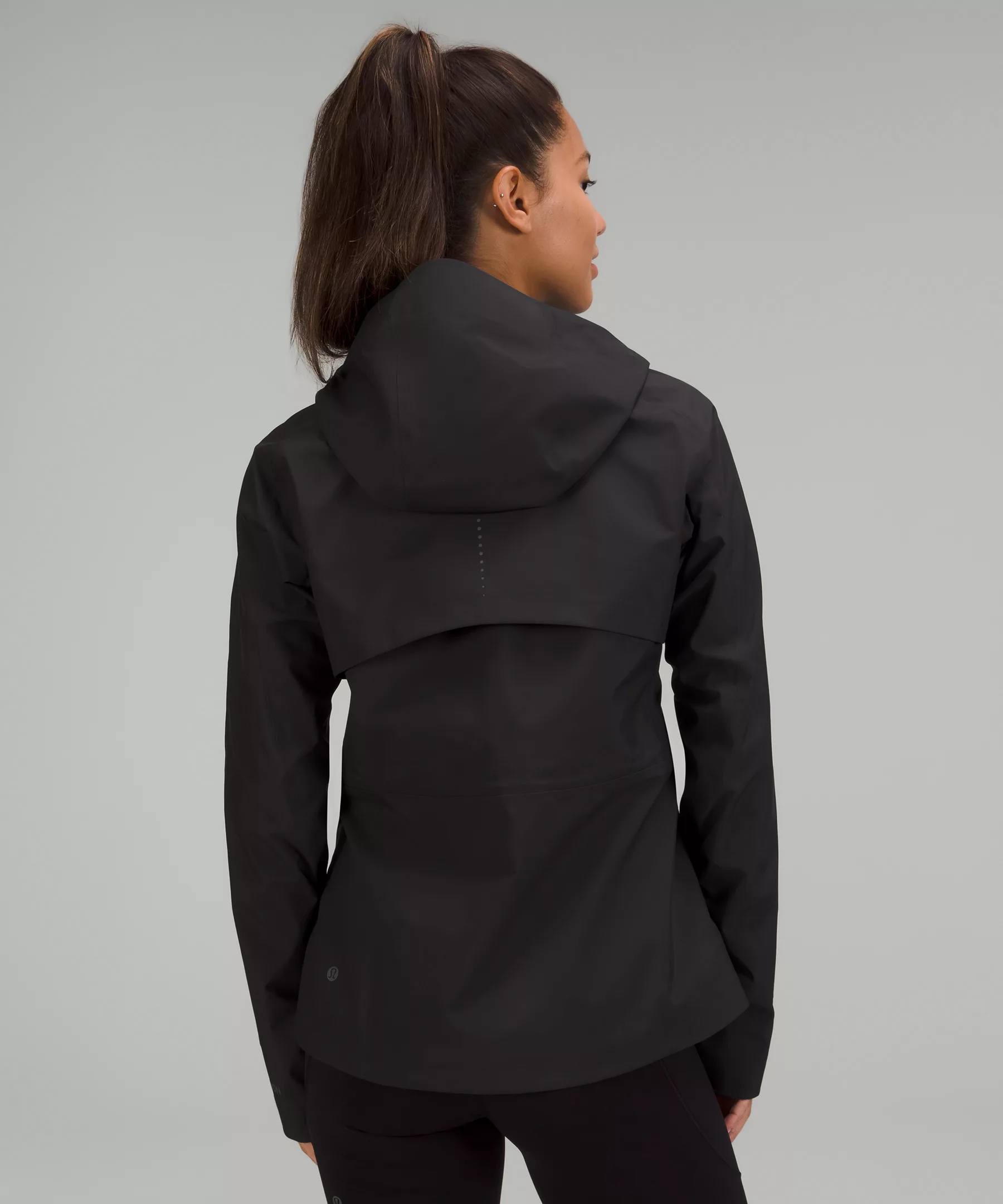 Lululemon BREAK A TRAIL WATERPROOF JACKET 5 Lululemon BREAK A TRAIL WATERPROOF JACKET - Image 3