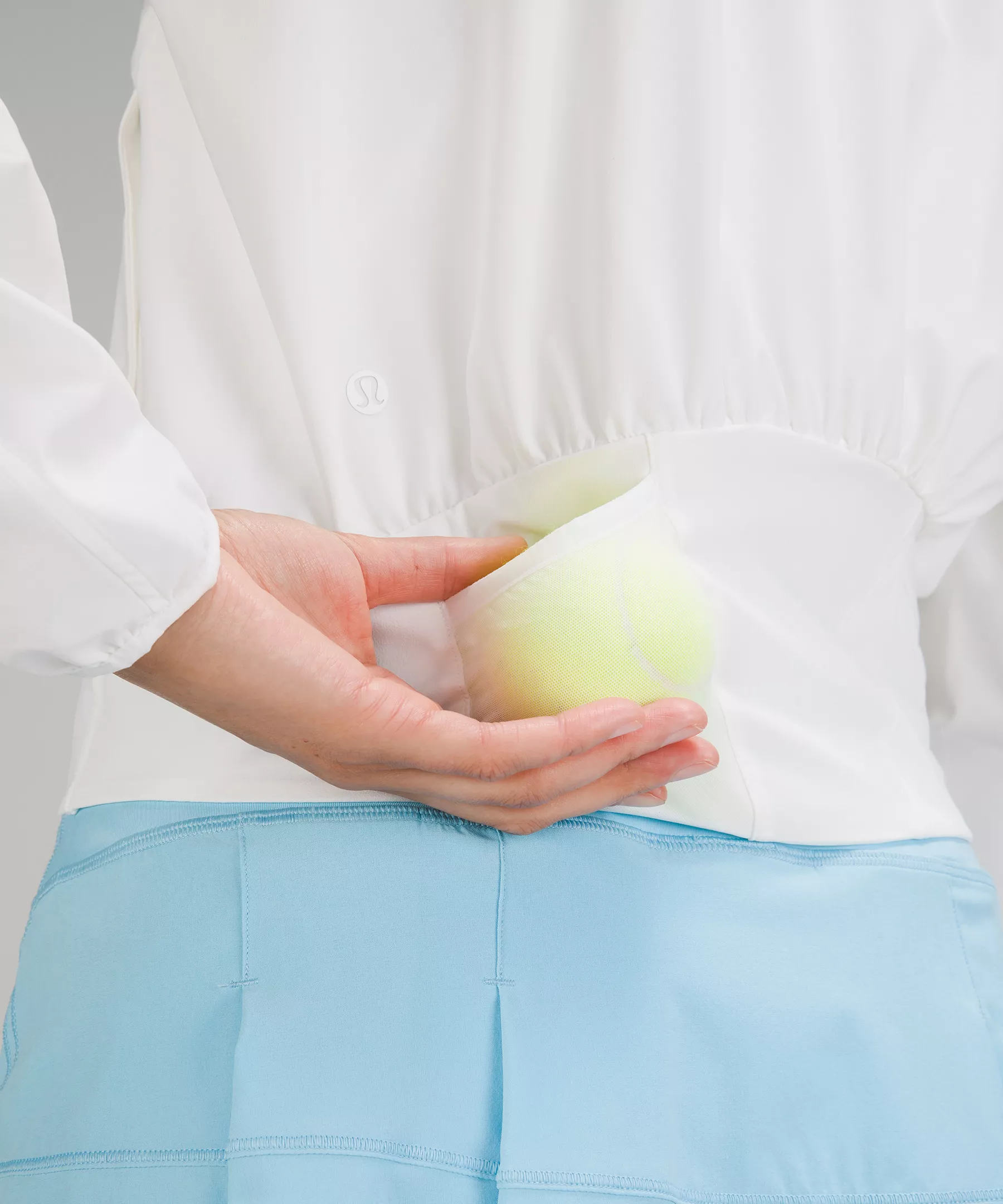 Lululemon WATER-REPELLENT STRETCH TENNIS JACKET 8 Lululemon WATER-REPELLENT STRETCH TENNIS JACKET - Image 6