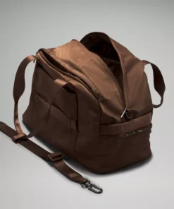 Lululemon CITY ADVENTURER DUFFLE BAG 29L 11 Lululemon CITY ADVENTURER DUFFLE BAG 29L -Fashion Comprehensive LW9DY0S 052868 4