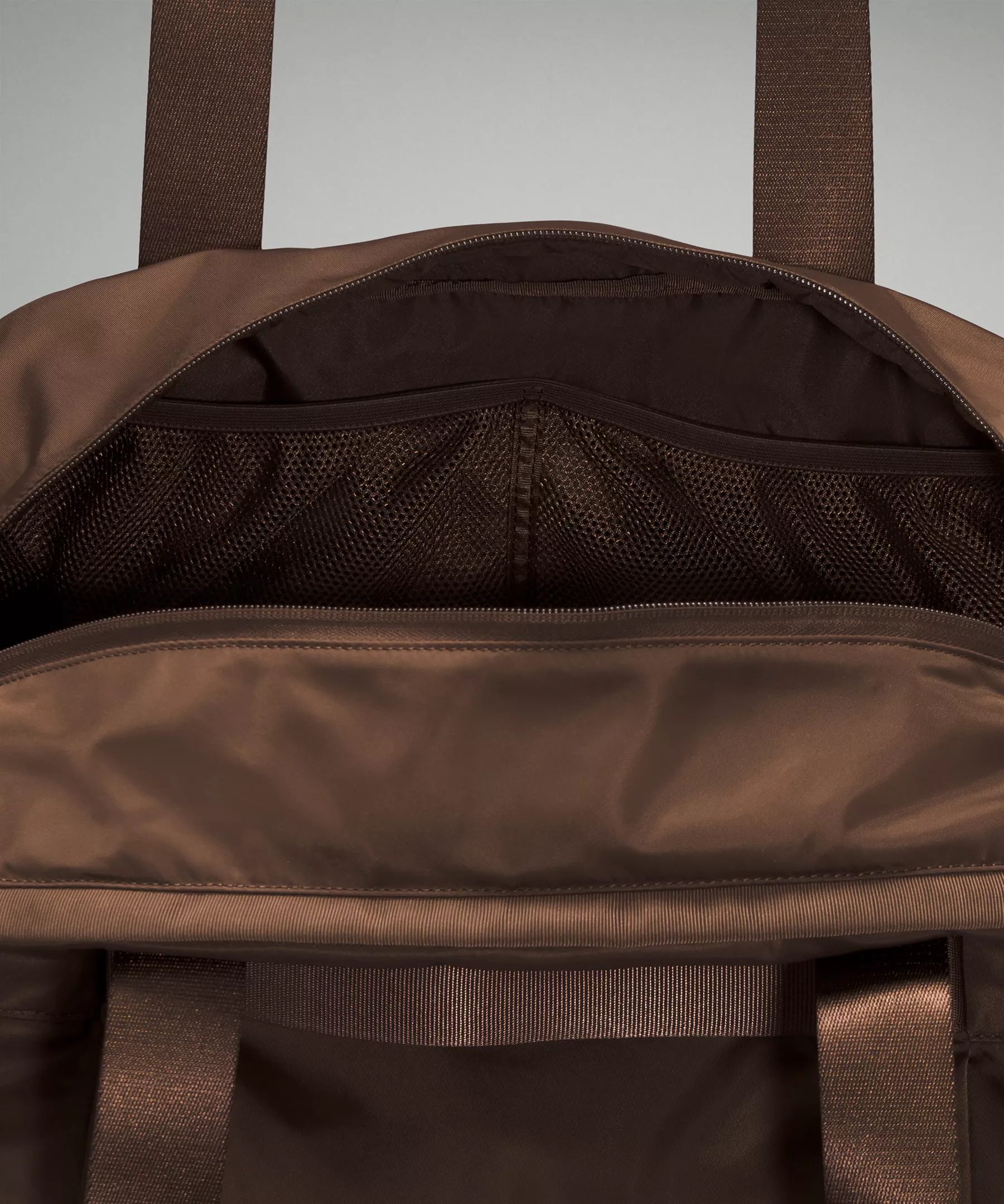 Lululemon CITY ADVENTURER DUFFLE BAG 29L 7 Lululemon CITY ADVENTURER DUFFLE BAG 29L - Image 5