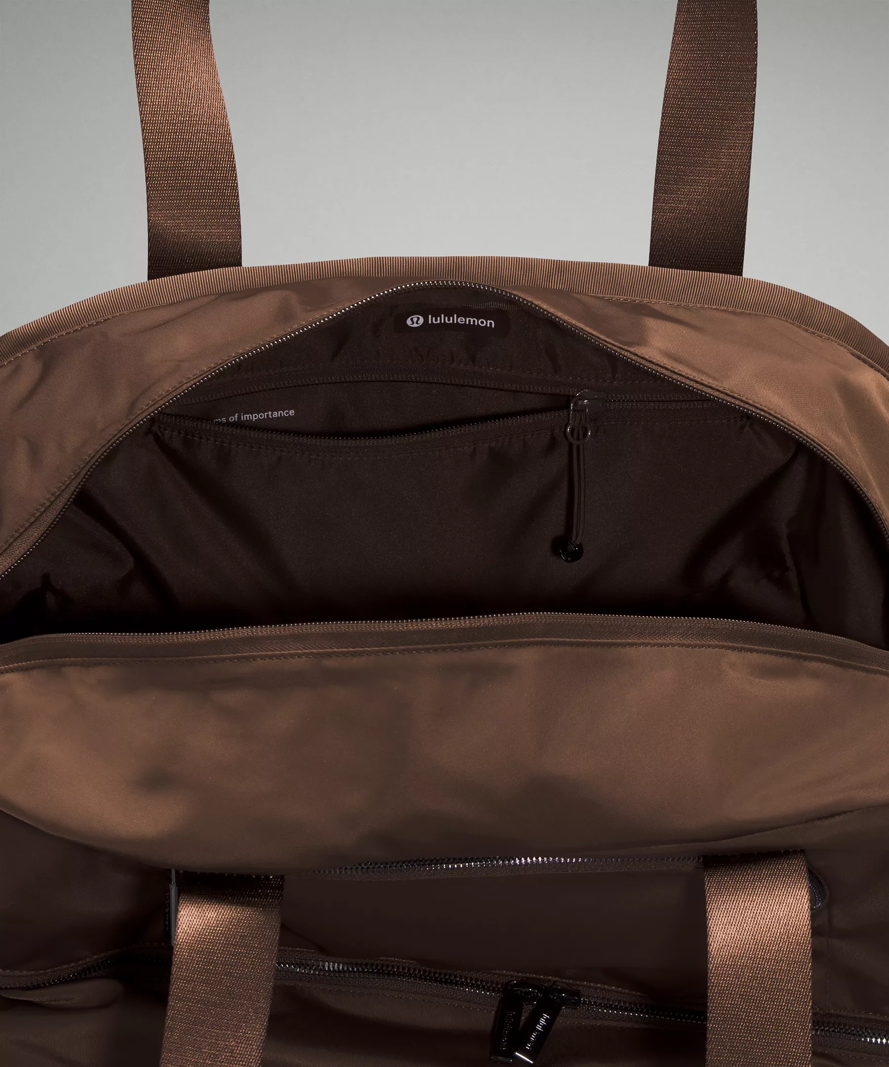 Lululemon CITY ADVENTURER DUFFLE BAG 29L 8 Lululemon CITY ADVENTURER DUFFLE BAG 29L - Image 6