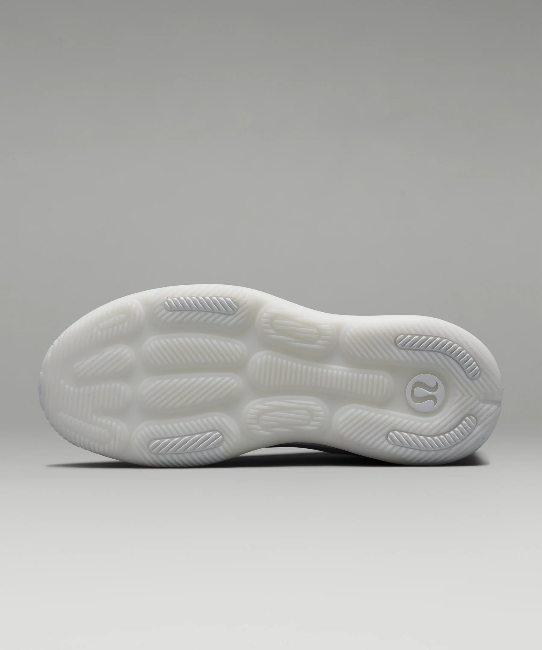 Lululemon STRONGFEEL WOMEN'S TRAINING SHOE 9 Lululemon STRONGFEEL WOMEN'S TRAINING SHOE - Image 7