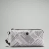 Lululemon CURVED WRISTLET *MANIFESTO PRINT -Fashion Comprehensive LW9EQ3S 0024 1