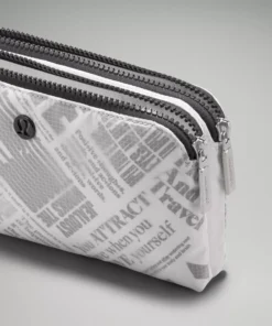 Lululemon CURVED WRISTLET *MANIFESTO PRINT -Fashion Comprehensive LW9EQ3S 0024 4