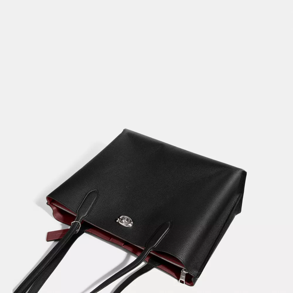 Coach WILLOW TOTE IN COLORBLOCK WITH SIGNATURE CANVAS INTERIOR 8 Coach WILLOW TOTE IN COLORBLOCK WITH SIGNATURE CANVAS INTERIOR - Image 6