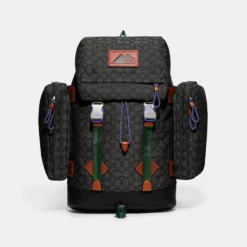 Coach UTILITY BACKPACK IN SIGNATURE JACQUARD